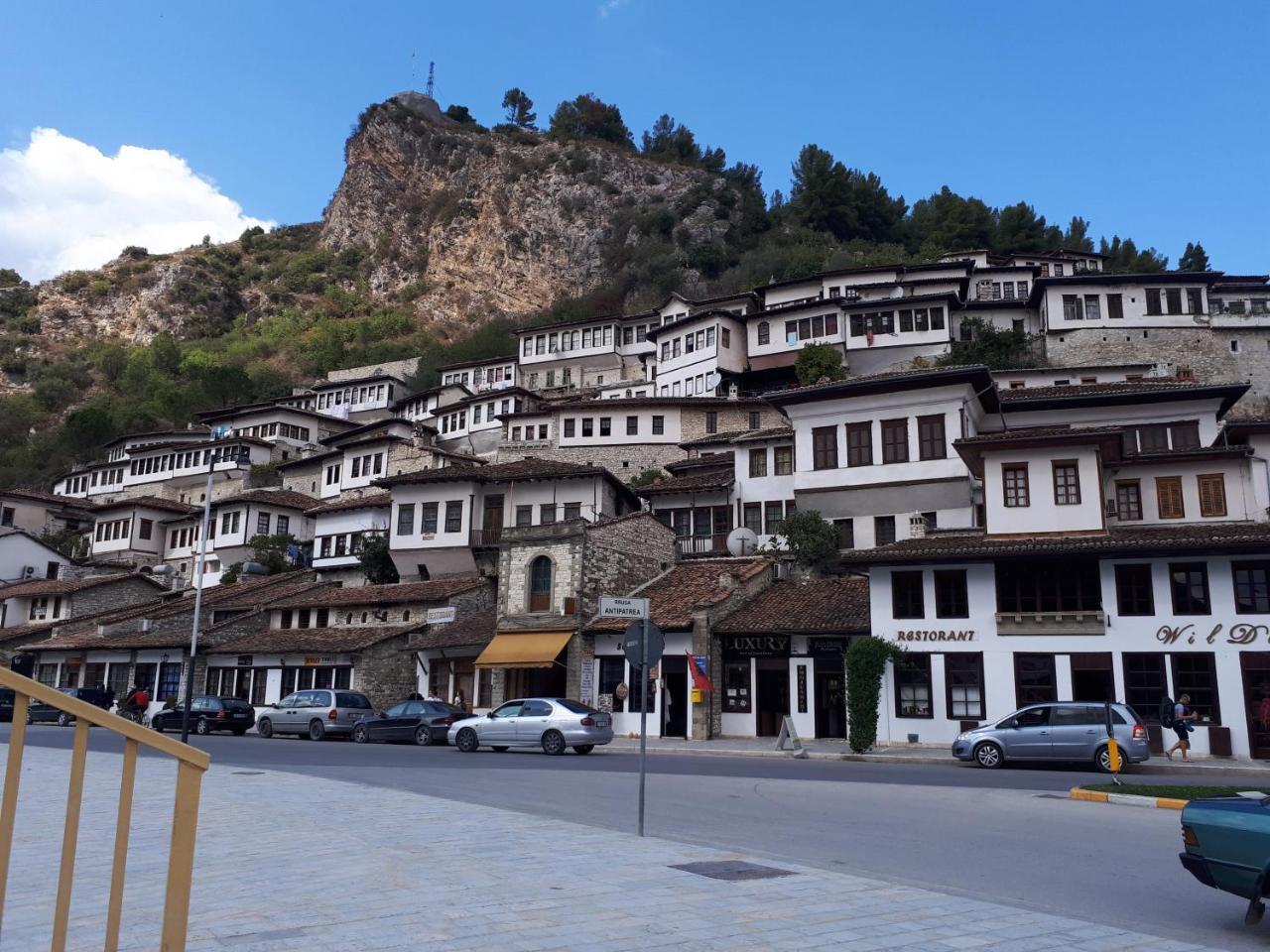 Hotel Omer The Ottoman House Берат Екстер'єр фото